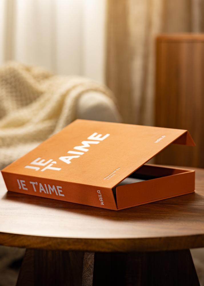 KAILA JE T'AIME - Coffee Table Photo Album (60 Svarte Sider / 30 Ark)