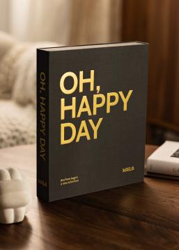 KAILA OH HAPPY DAY Black - Coffee Table Photo Album (60 Svarte Sider / 30 Ark)