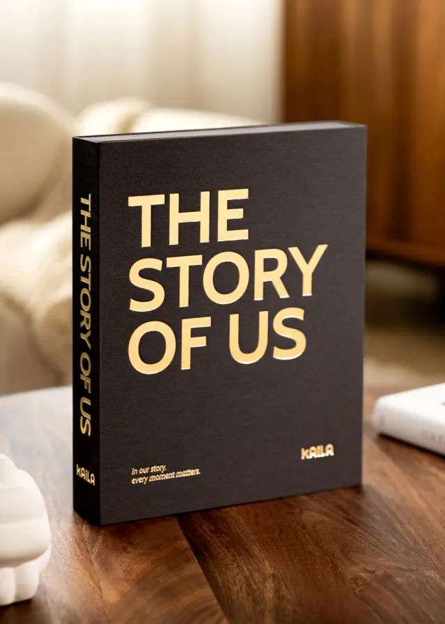 KAILA THE STORY OF US Black - Coffee Table Photo Album (60 Svarte Sider)