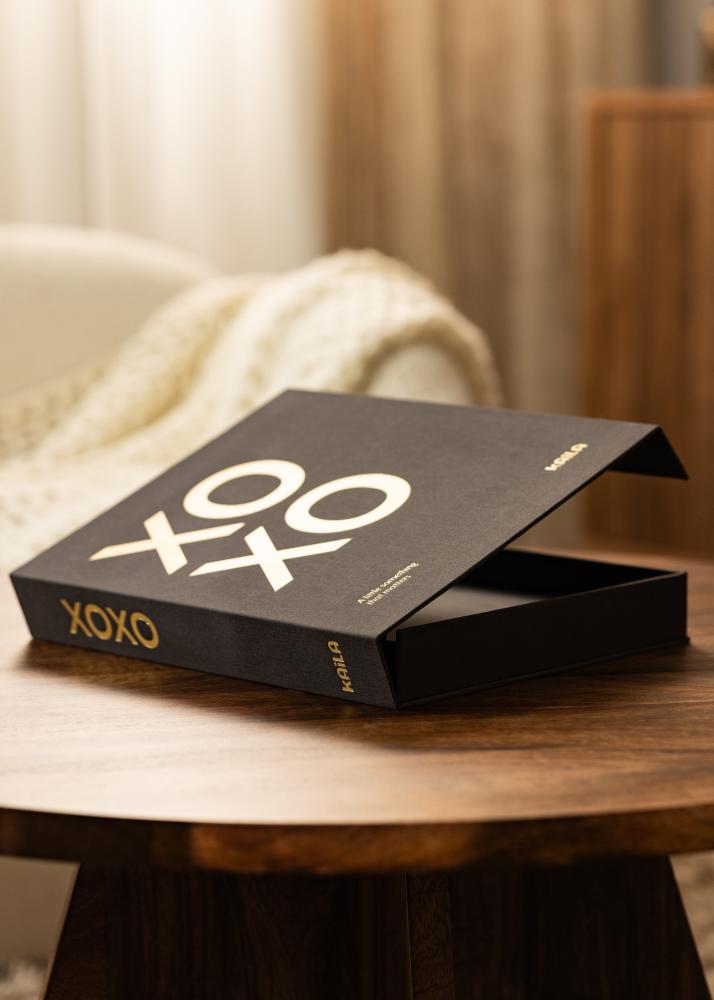 KAILA XOXO Black - Coffee Table Photo Album (60 Svarte Sider / 30 Ark)