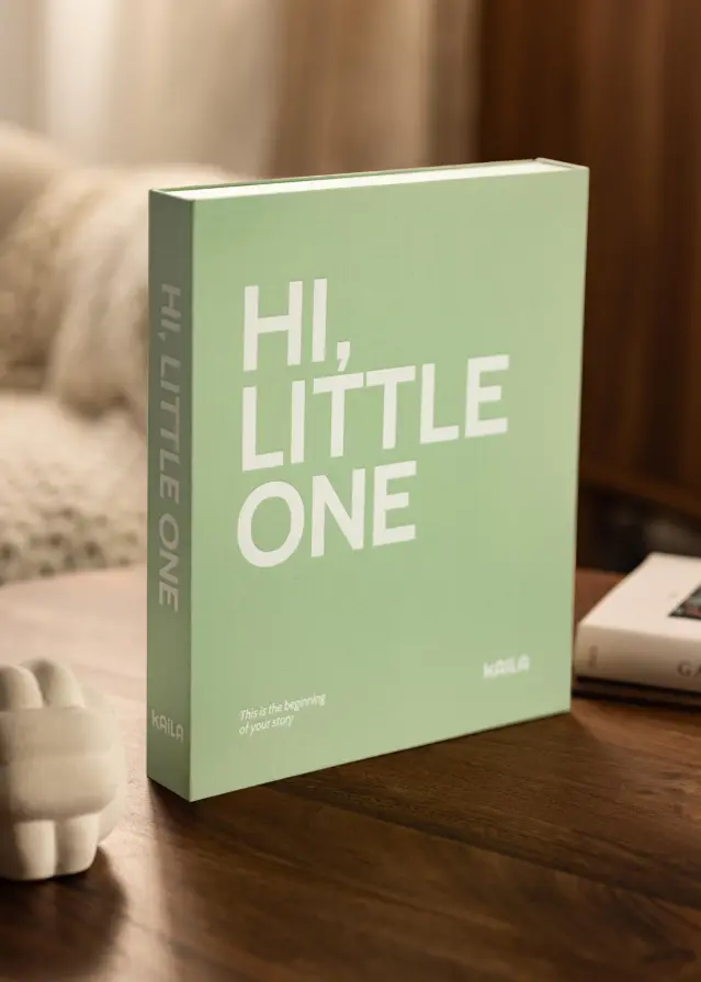 KAILA HI LITTLE ONE Mint - Coffee Table Photo Album (60 Svarte Sider)