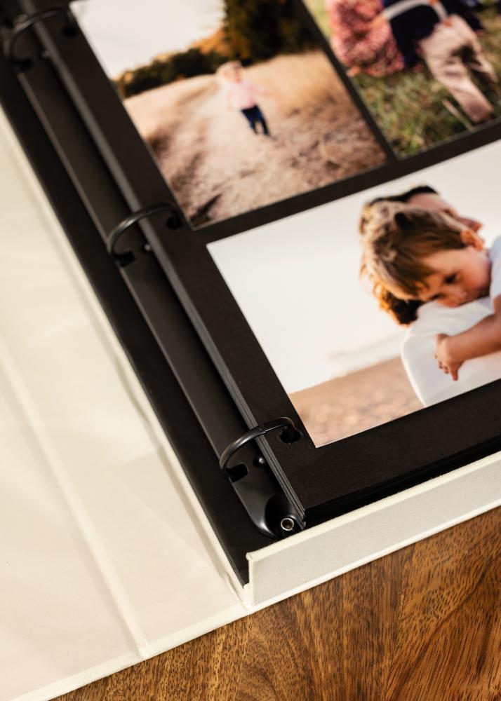 KAILA OUR LOVE STORY Creme - Coffee Table Photo Album (60 Svarte Sider)