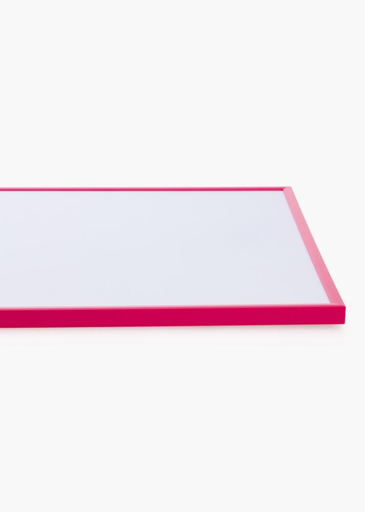 Ramme New Lifestyle Hot Pink 70x100 cm - Passepartout Hvit 60x90 cm