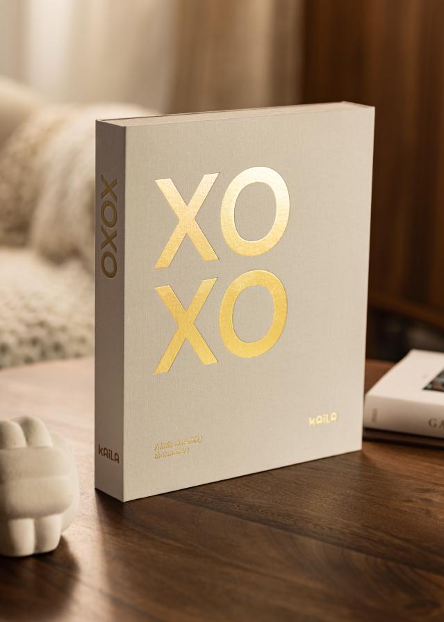 KAILA XOXO Creme - Coffee Table Photo Album (60 Svarte Sider / 30 Ark)