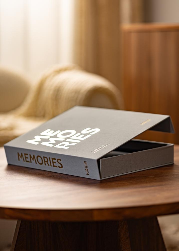 KAILA MEMORIES Grey - Coffee Table Photo Album (60 Svarte Sider / 30 Ark)