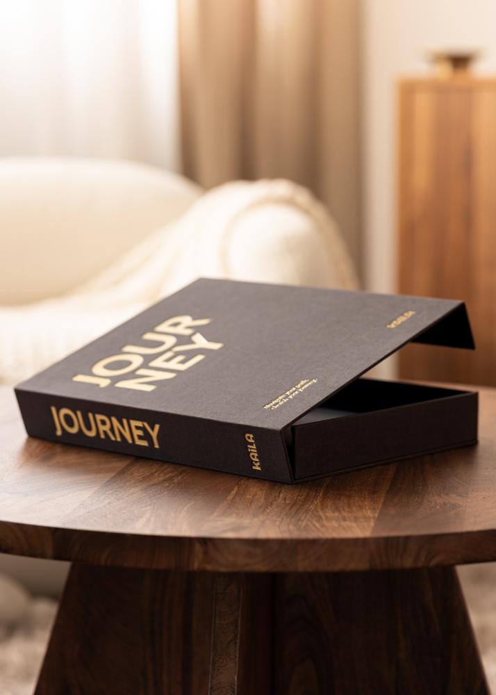 KAILA JOURNEY Black - Coffee Table Photo Album (60 Svarte Sider)