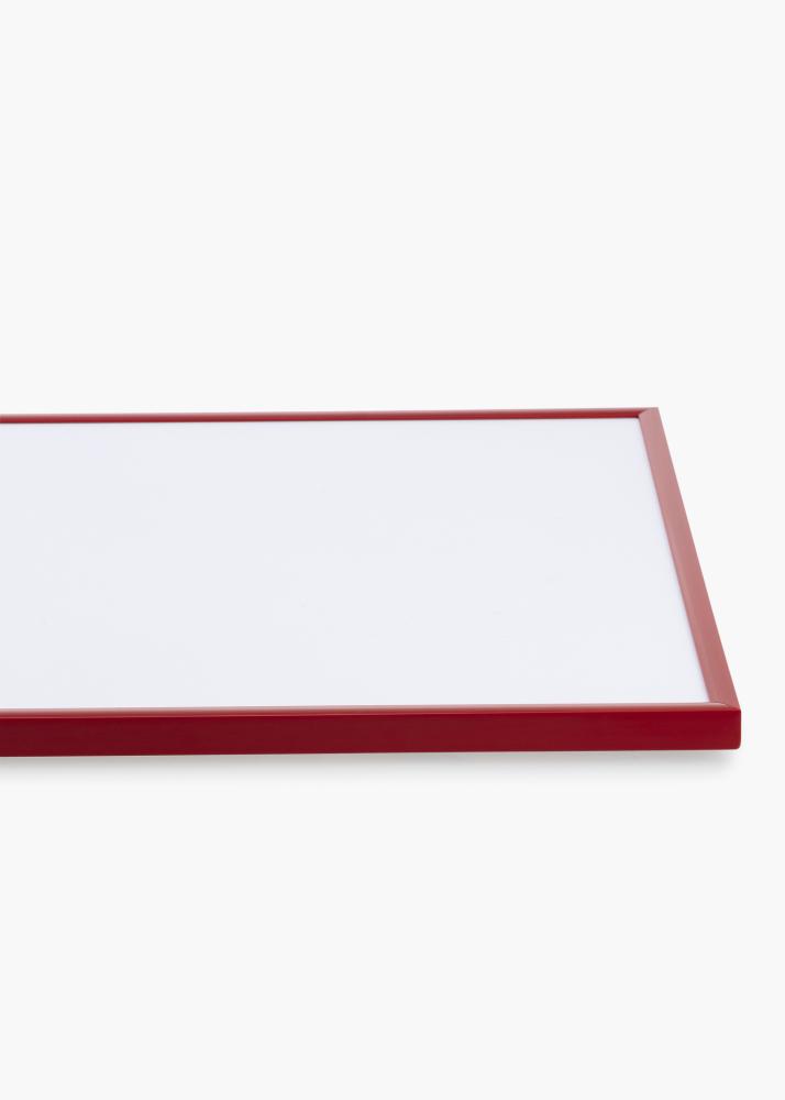 Ramme New Lifestyle Medium Red 50x70 cm - Passepartout Hvit 42x59,4 cm (A2)